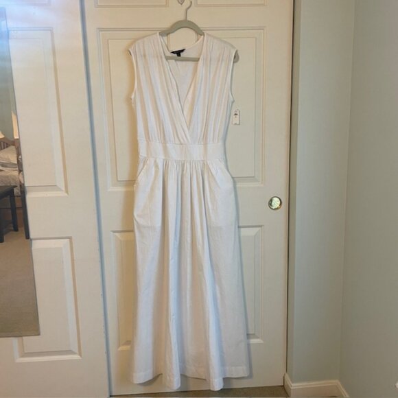 Banana Republic Factory Notch Neck White Maxi dress in TALL MEDIUM - Picture 1 of 5